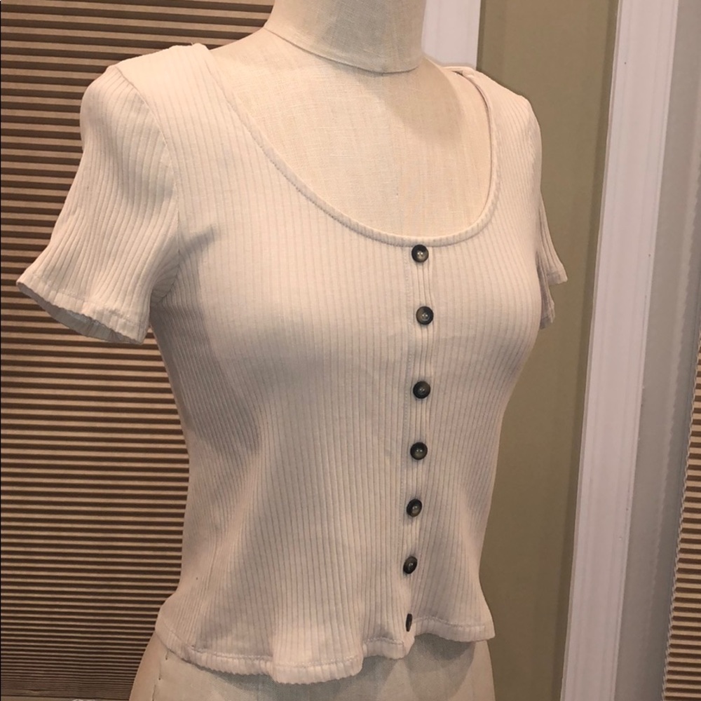 H&M Tan Button Down Ribbed Crop Top - Picture 4 of 7